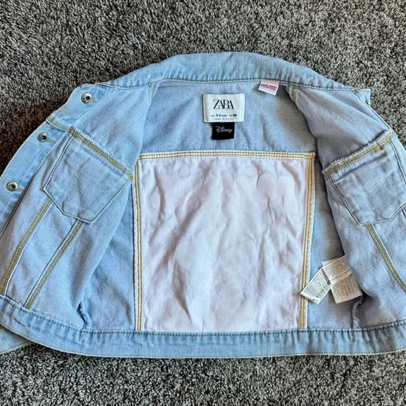 ZARA Kids Light Blue Jean Denim Jacket with Minnie Mouse on Back. Size 2-3 Y - Picture 6 of 7
